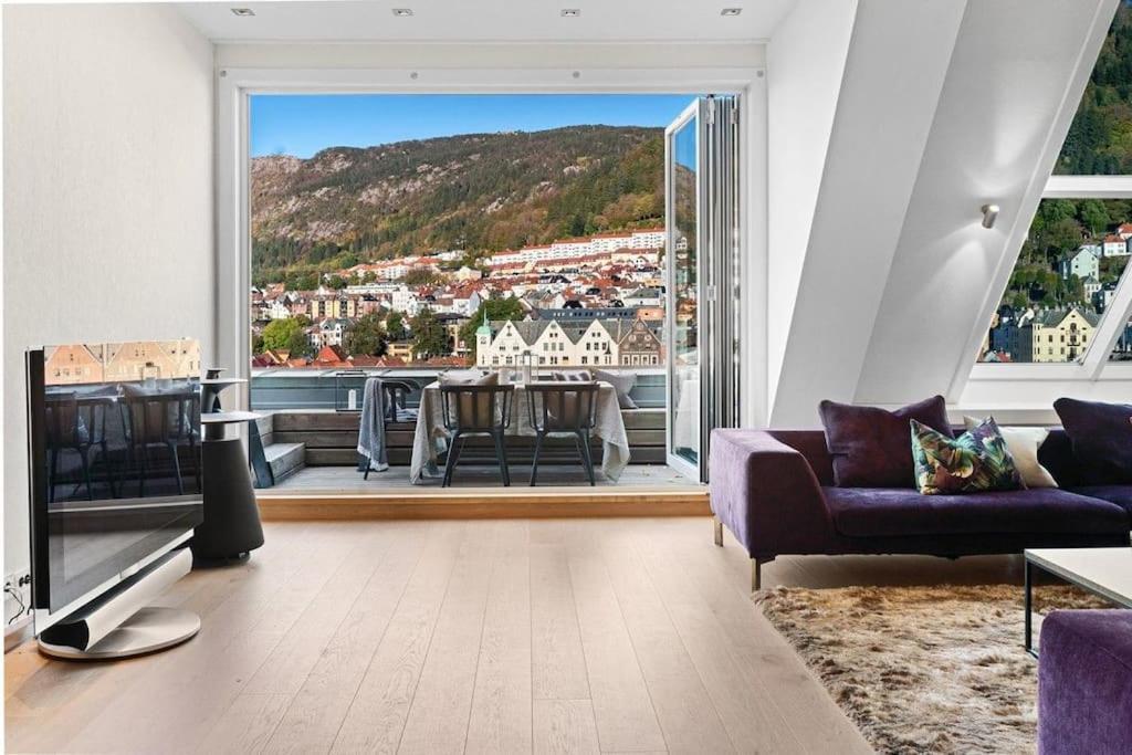 Lejlighed Exclusive Penthouse With Terrace